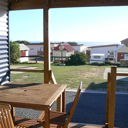 Seaspray Beach Holiday Park Dongara Exterior photo