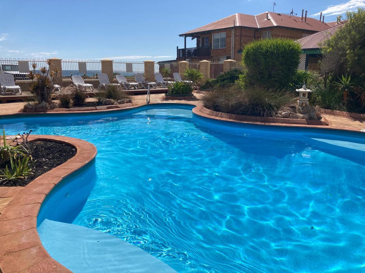 Seaspray Beach Holiday Park Dongara Exterior photo