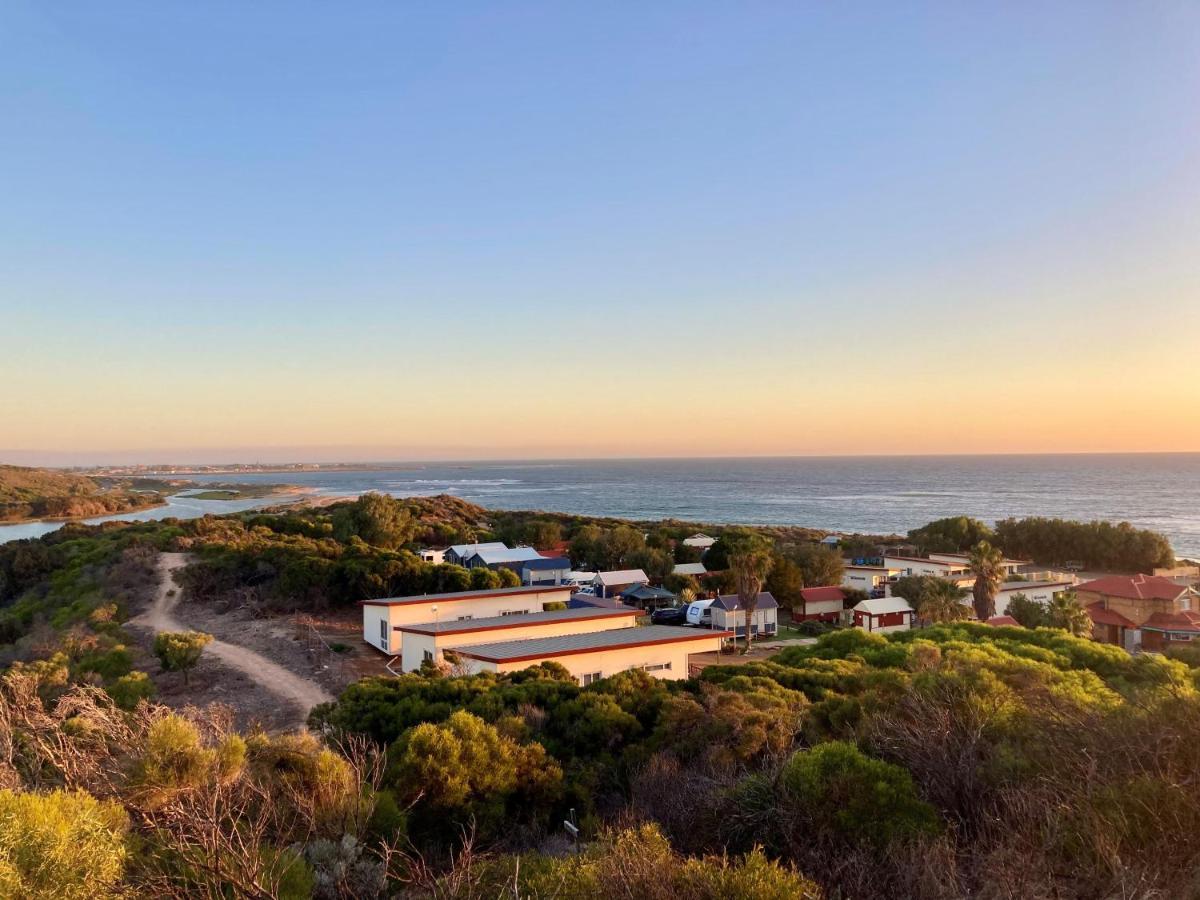 Seaspray Beach Holiday Park Dongara Exterior photo
