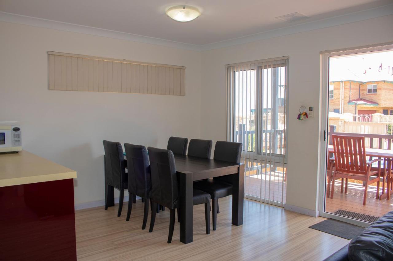 Seaspray Beach Holiday Park Dongara Exterior photo