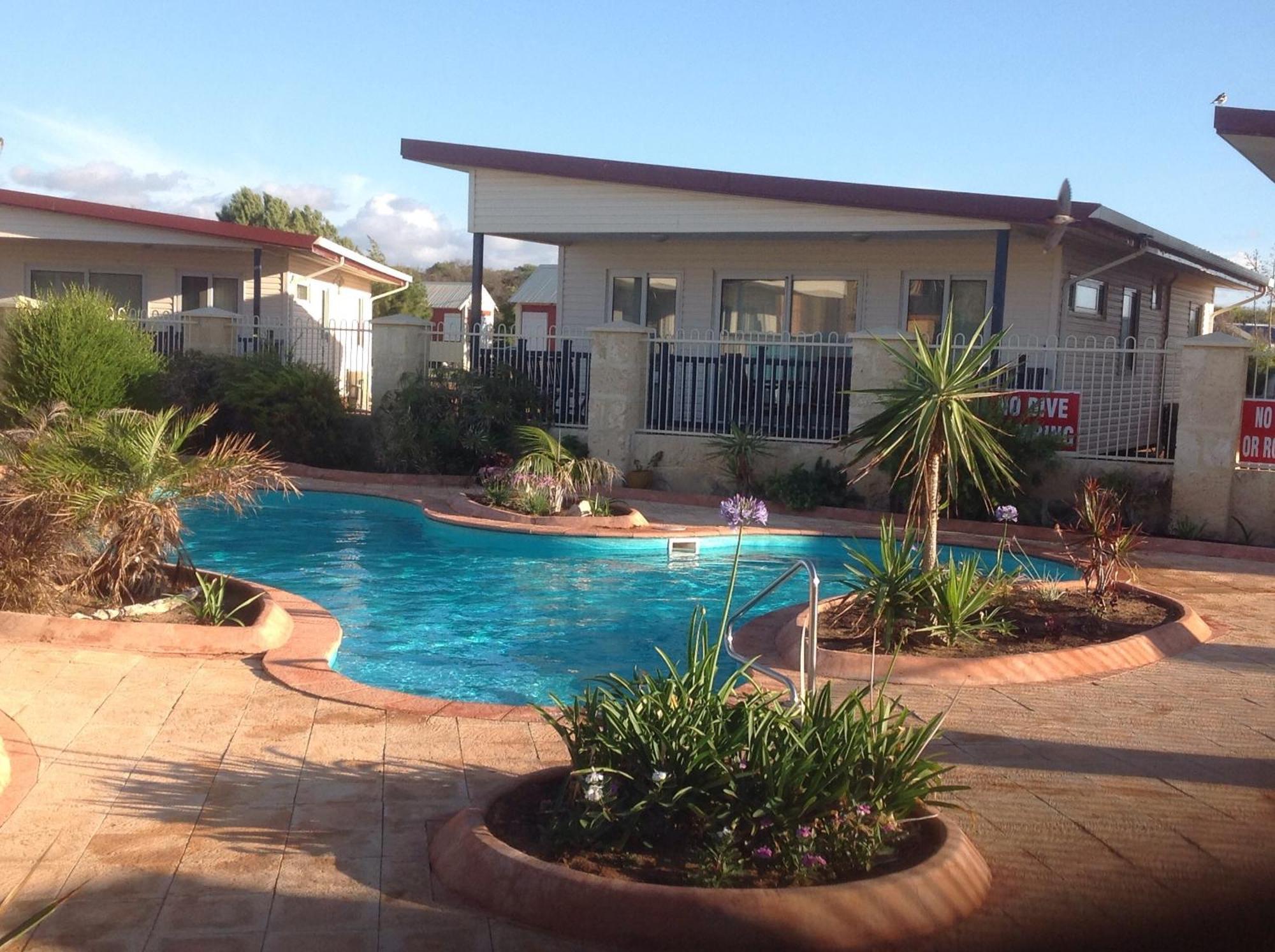 Seaspray Beach Holiday Park Dongara Room photo