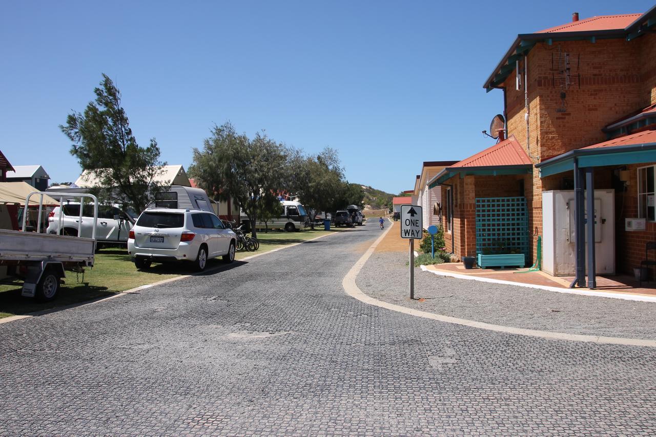 Seaspray Beach Holiday Park Dongara Exterior photo