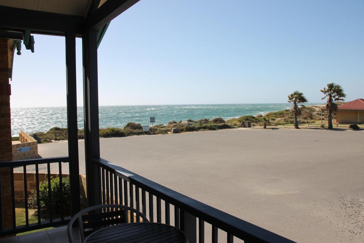 Seaspray Beach Holiday Park Dongara Exterior photo