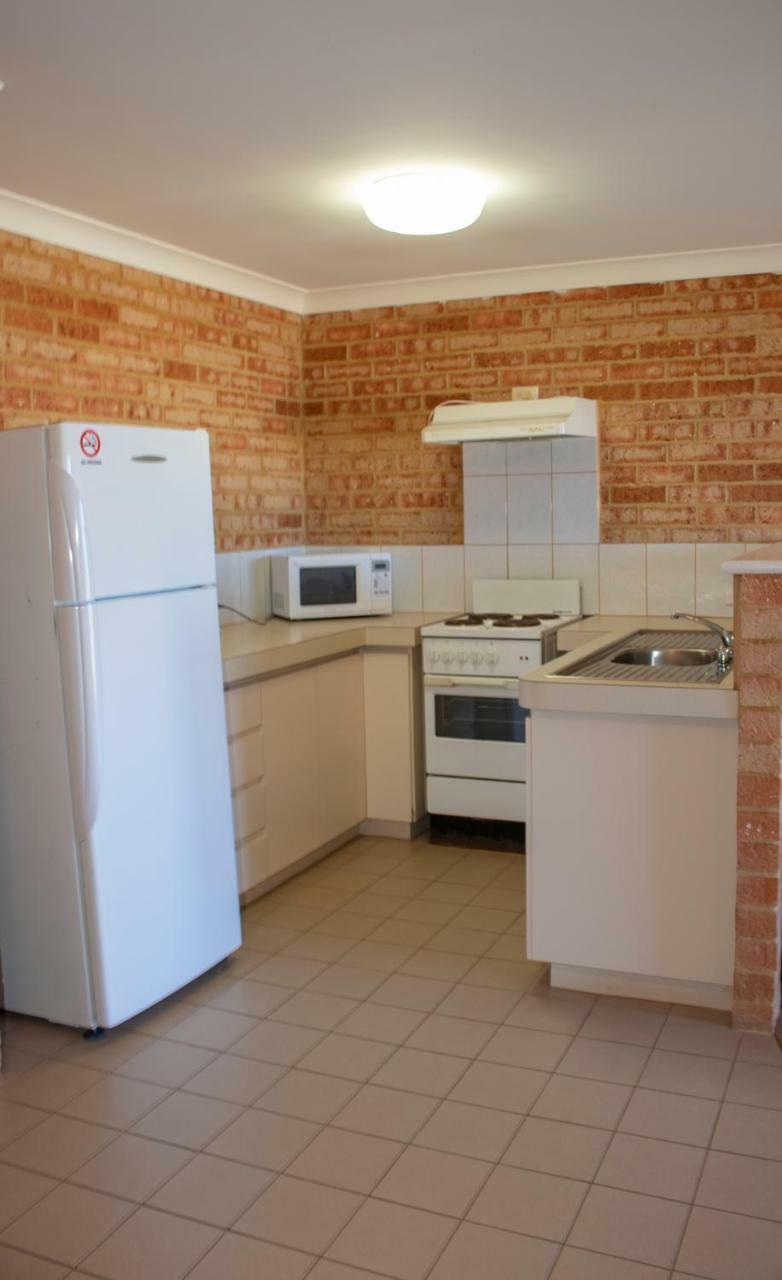 Seaspray Beach Holiday Park Dongara Exterior photo